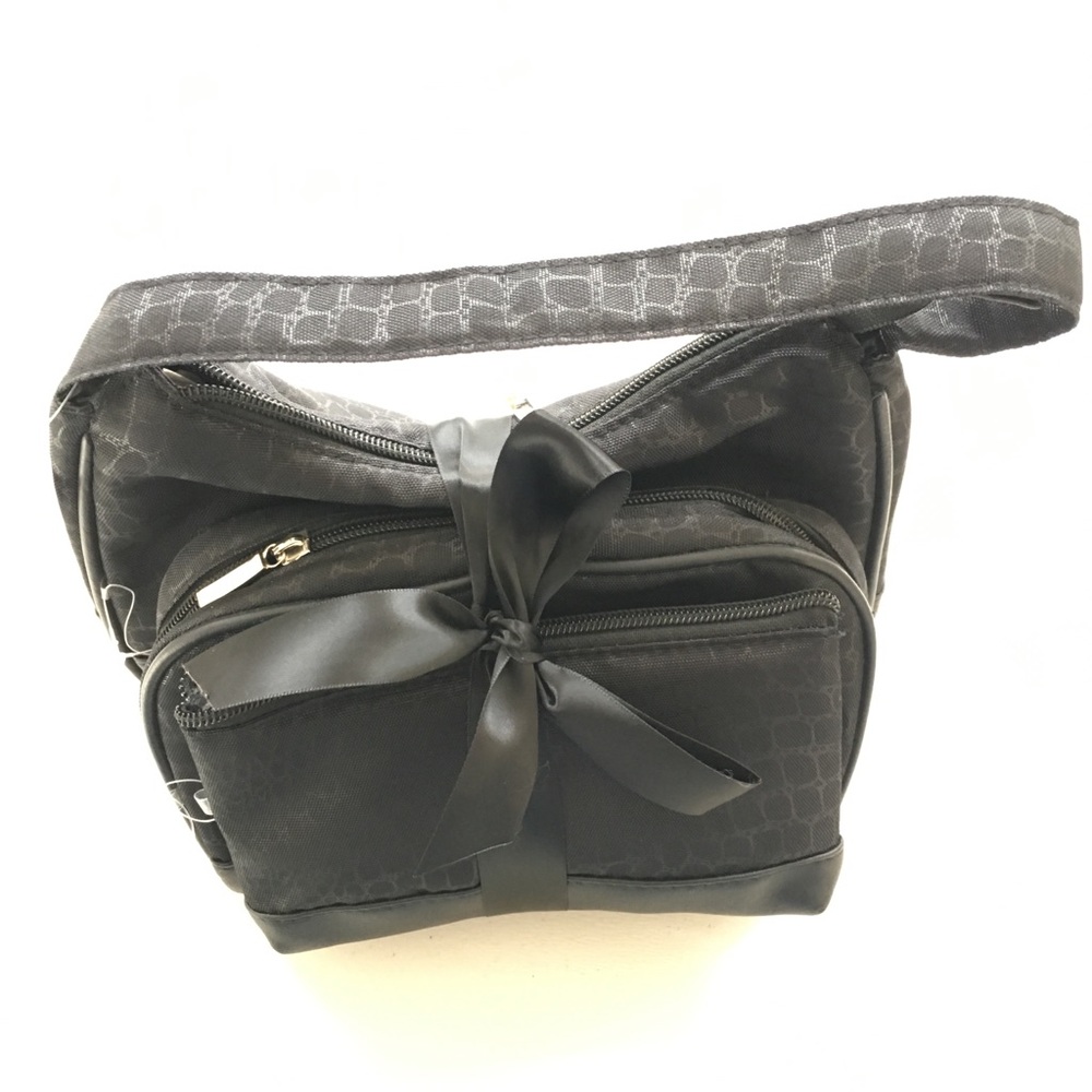 👜3 Makeup Bags NWT
